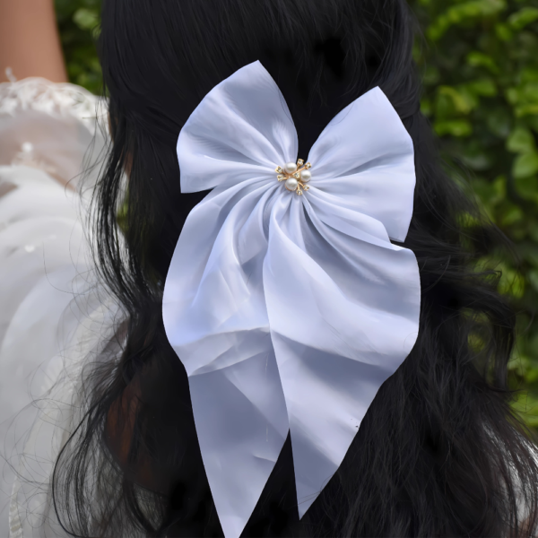 Luxurious White Hair Bow Clip - Image 2
