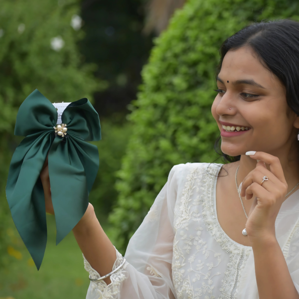 Luxury Emerald Green Bow