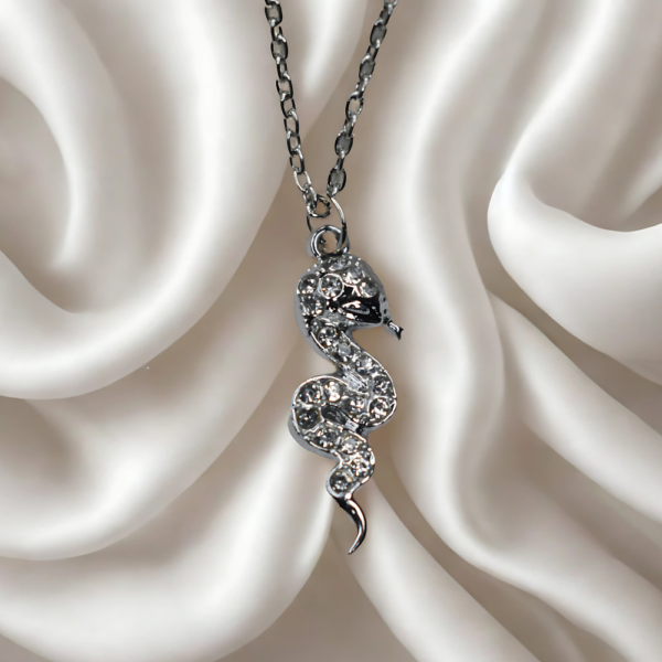 Venom Glow Snake Pendant - Image 2